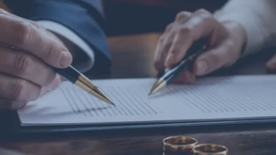 Personal status court corridor، hearing stage — early action on divorce procedures Ajman matters